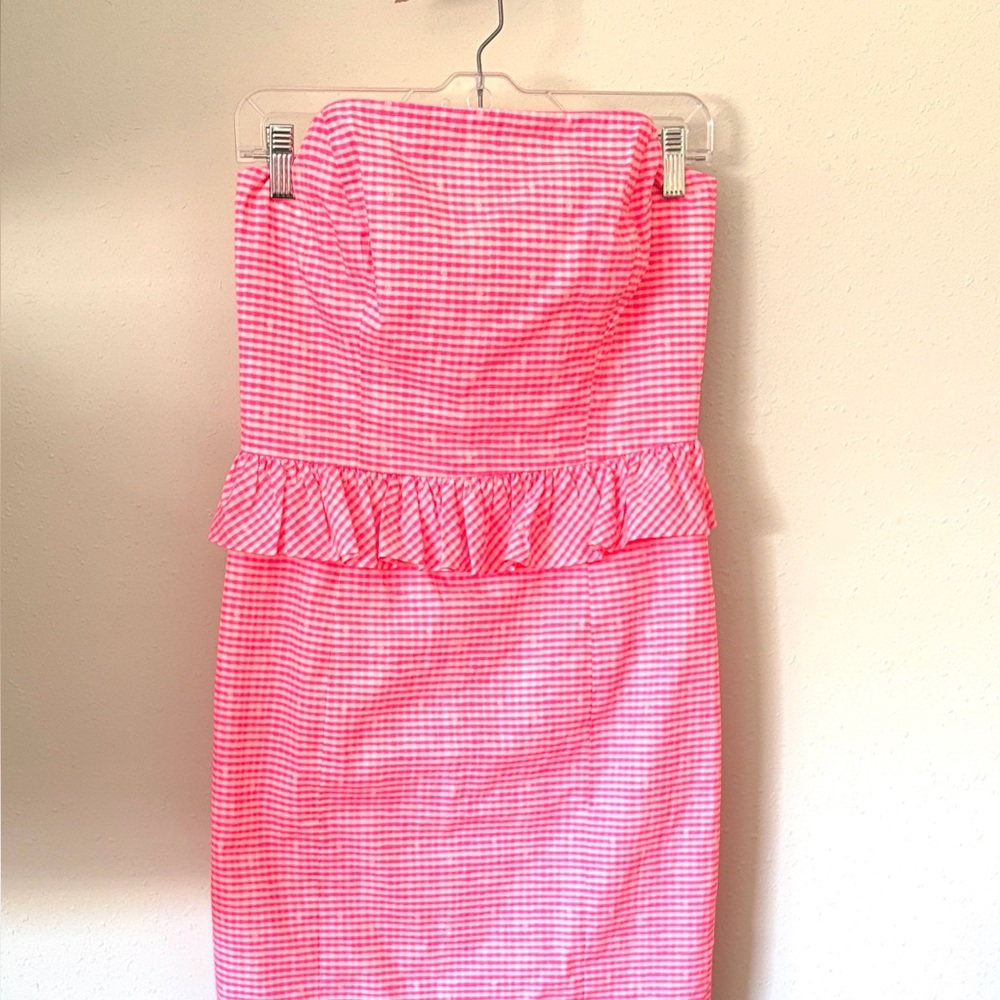 Lilly Pulitzer Vibrant Pink Strapless Dress with Ruffle Waist